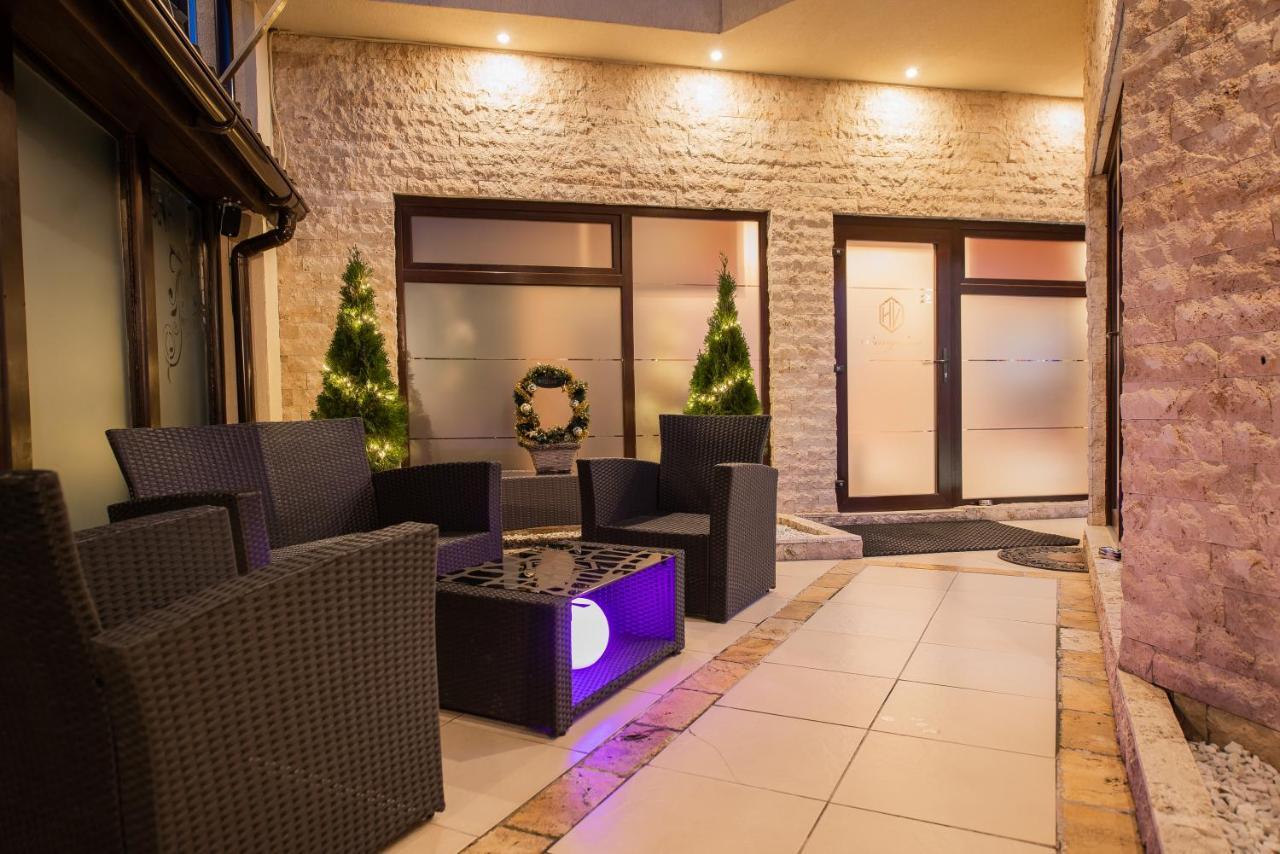 אראד H & V Residence - Split Level Apartment מראה חיצוני תמונה