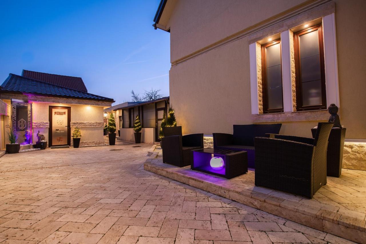אראד H & V Residence - Split Level Apartment מראה חיצוני תמונה