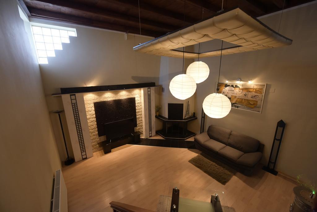 אראד H & V Residence - Split Level Apartment מראה חיצוני תמונה