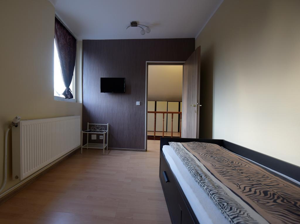 אראד H & V Residence - Split Level Apartment מראה חיצוני תמונה